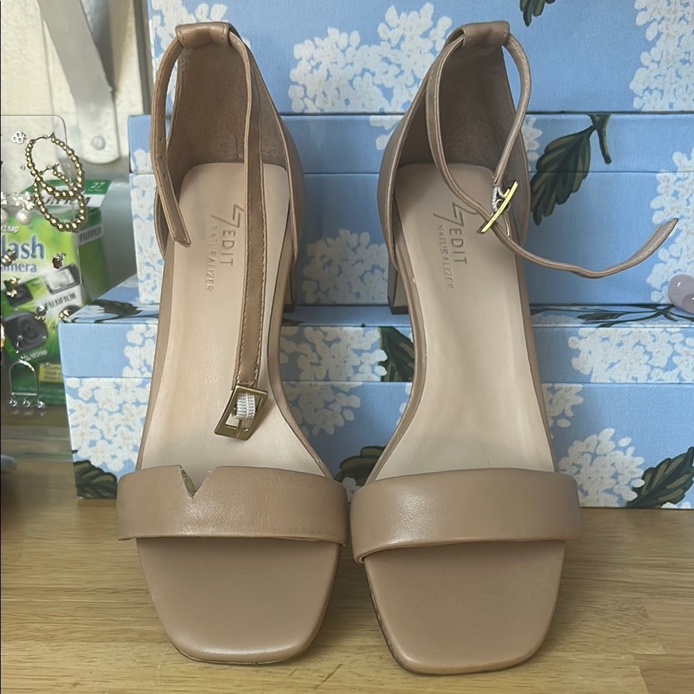 Tan heels
